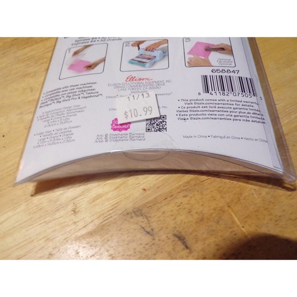 Sizzix Embossing Folders, Swirls & Squares in Ovals Set # 658847 - Picture 3 of 4